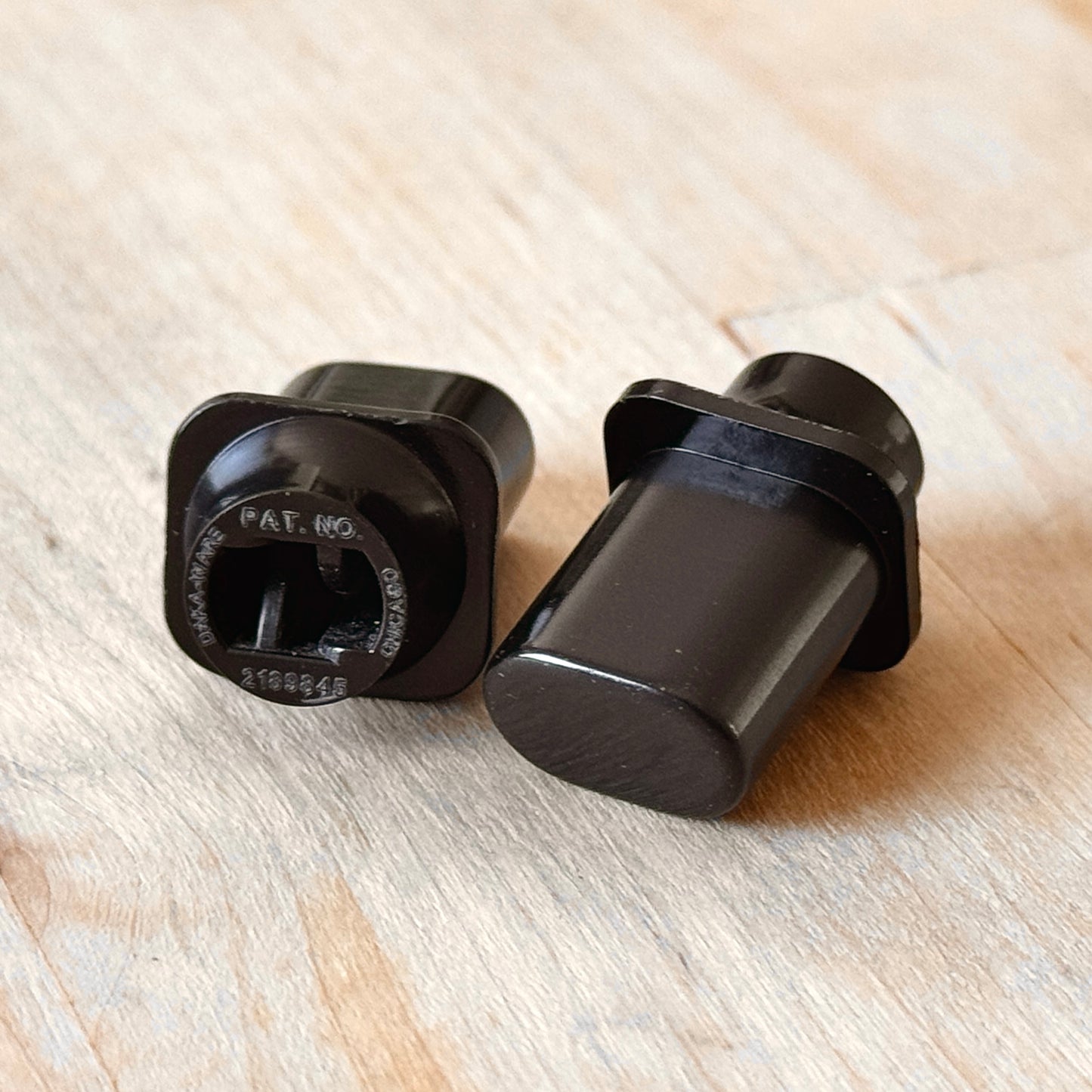 1950's & 1960's Bakelite Tele® Top Hat Switch Tip • Daka Ware