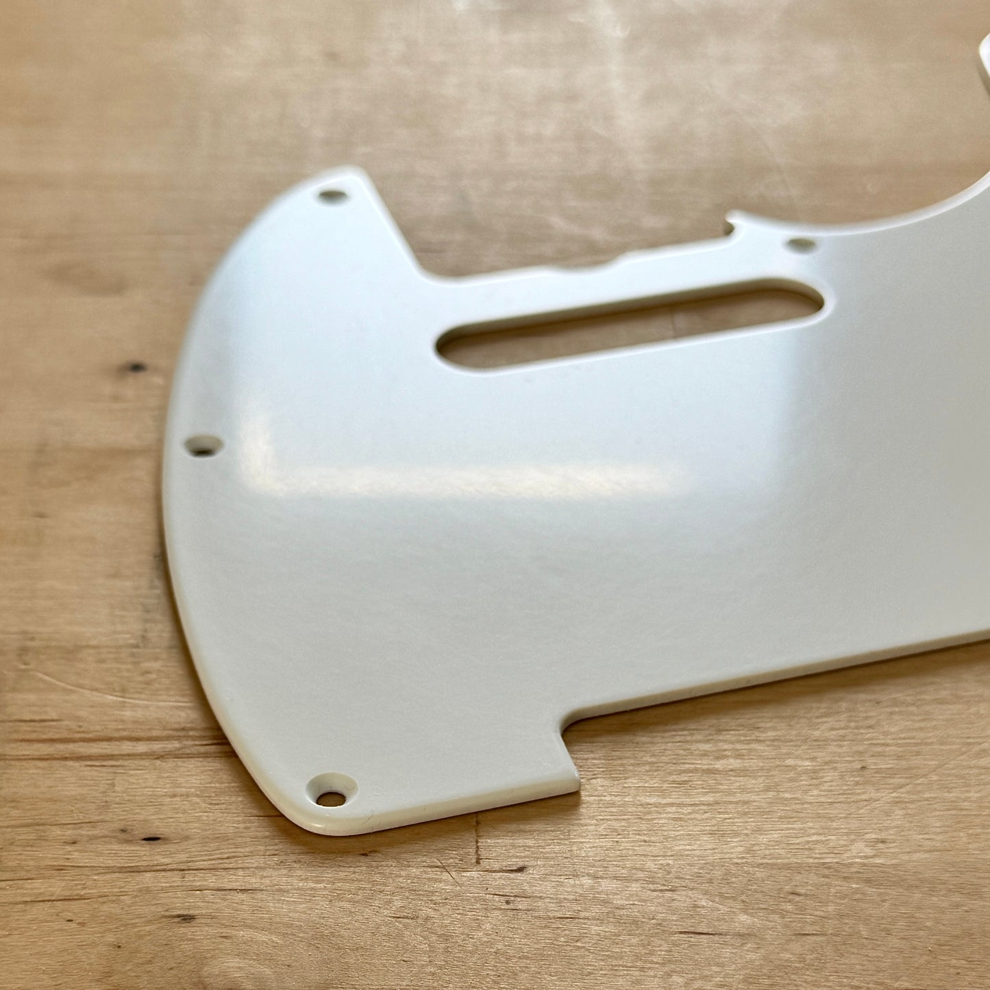 VOS • 1960 Tele® Pickguard in White (Thicker 1 Ply)