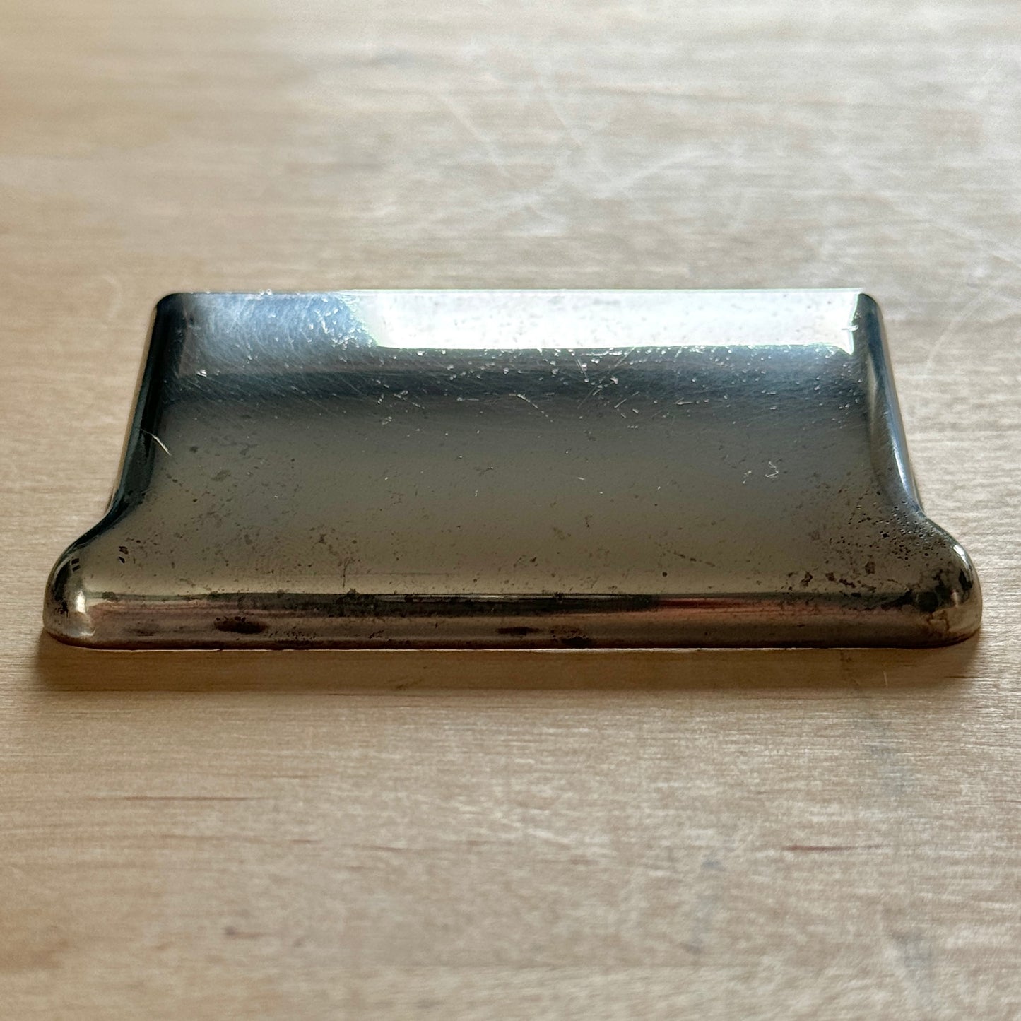 Aged • Vintage Strat® Bridge Cover Ashtray