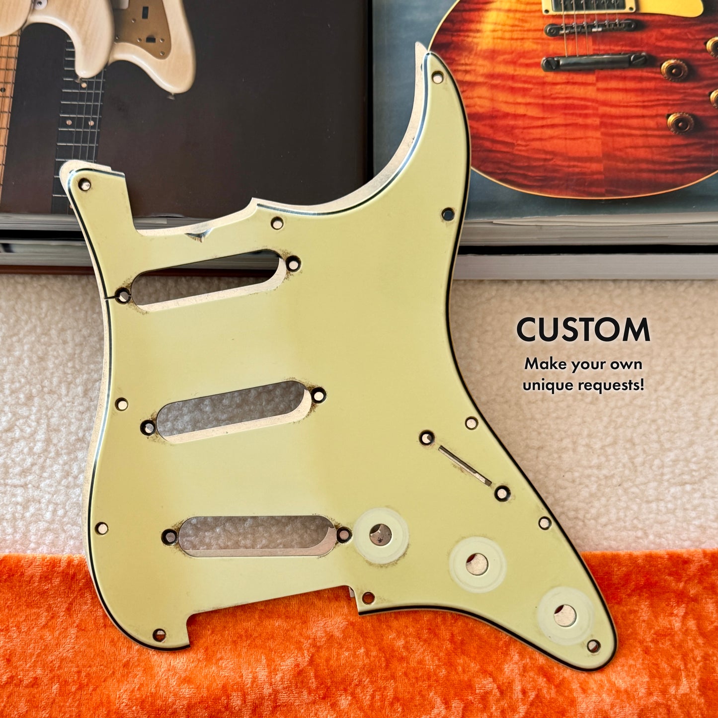 1964 Strat® Pickguard in Mint