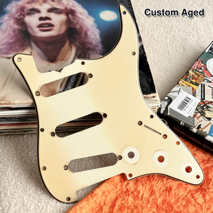 1964 Strat® Pickguard in White Parchment
