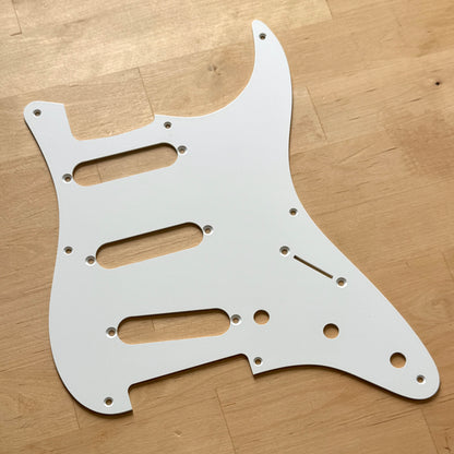 VOS • 1957 Strat Pickguard in White