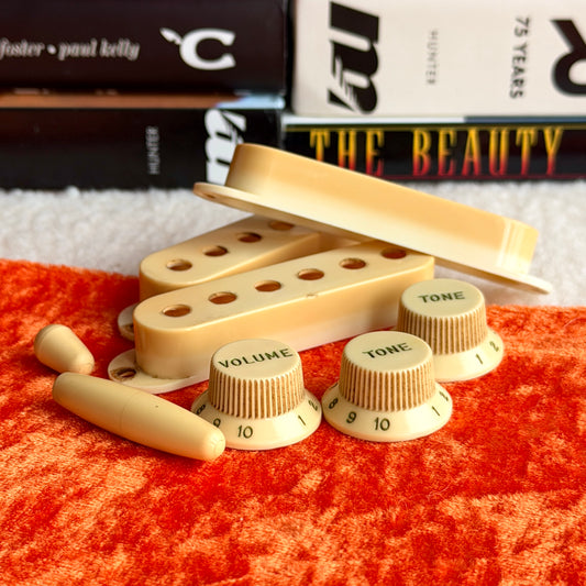 1960er Strat® Nylon-Potikappen, -Tonabnehmerkappen & -Schalterkappen