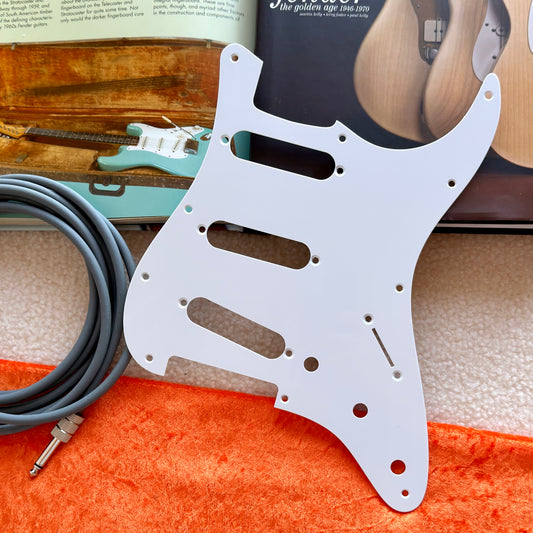 1959 Stratocaster 10 Hole White Pickguard 1 Ply Vintage Reproduction Relic Aged Fender Pickguard Custom Shop Pre-CBS Strat 