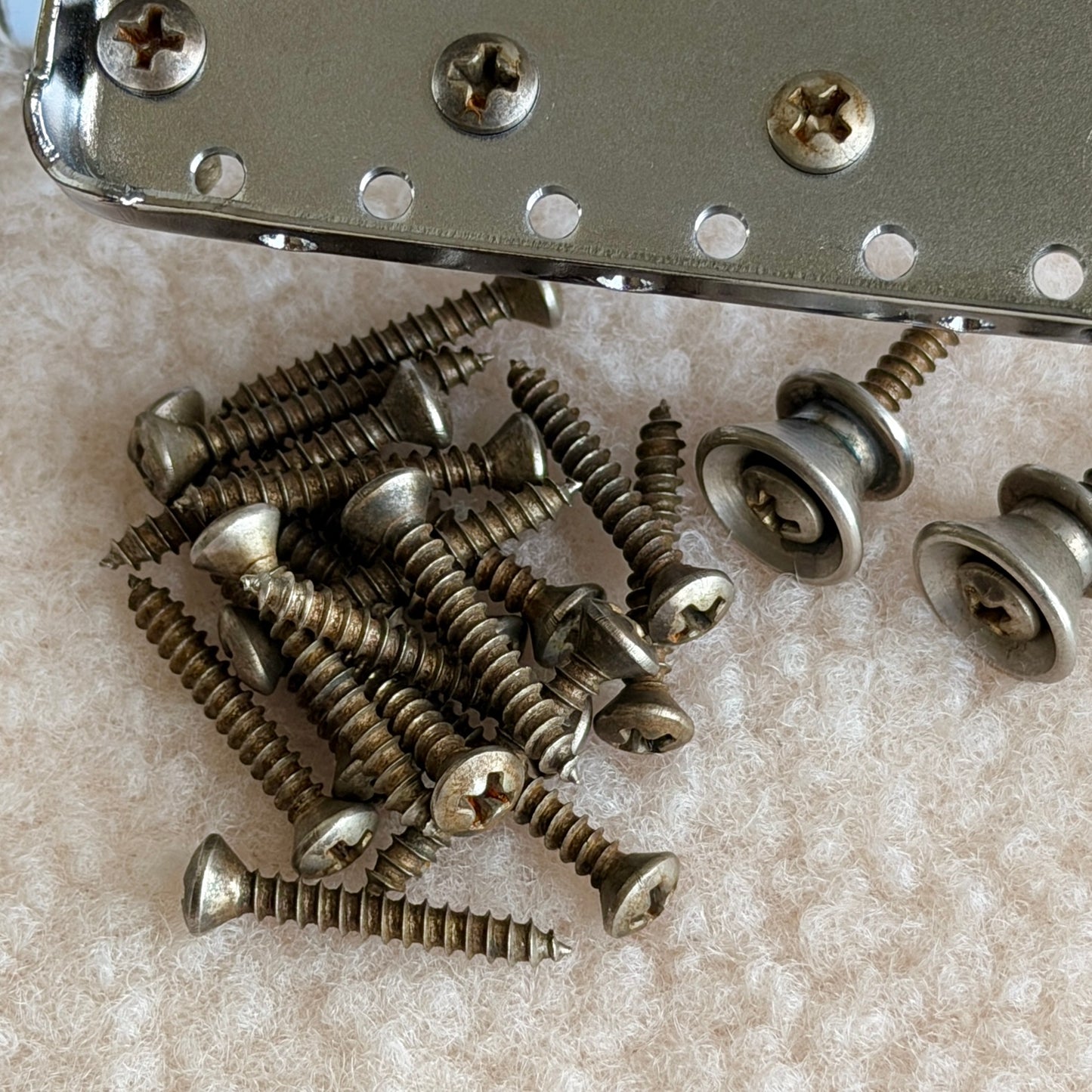 60's Strap Button / Tele® Bridge Screws