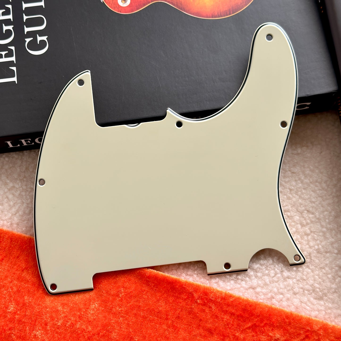 1960's Esquire® Pickguard in Mint