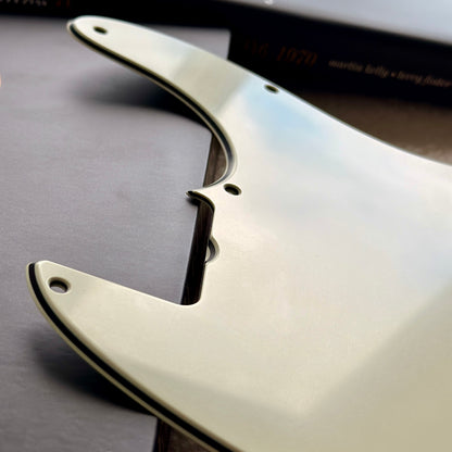 1960's Esquire® Pickguard in Mint