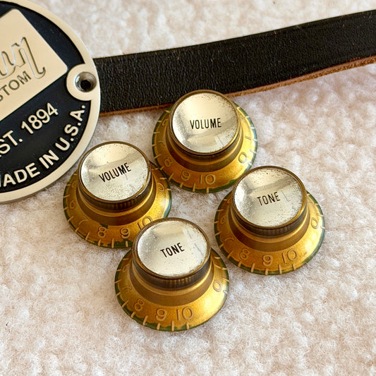Burst • 1960 Reflector Knobs Gold/Silver (CAB)
