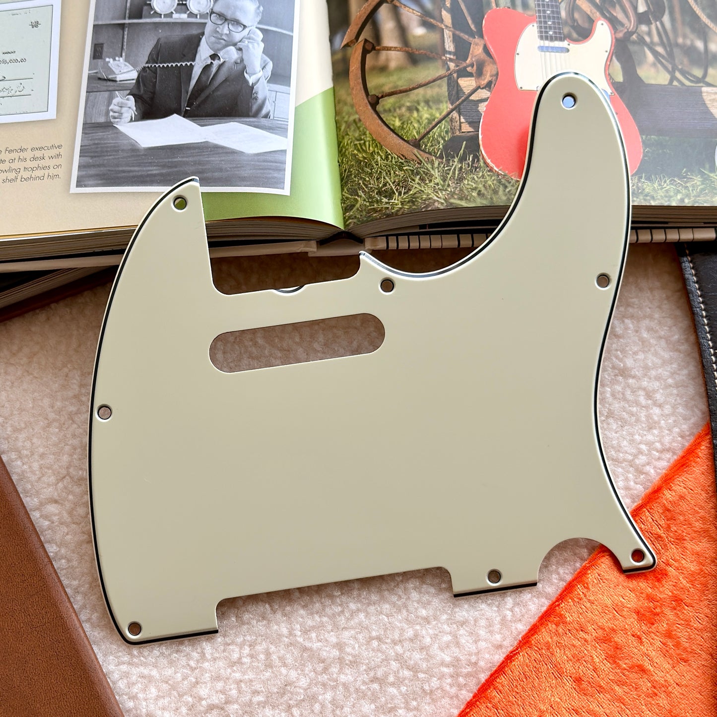 1960's Tele® Pickguard in Mint