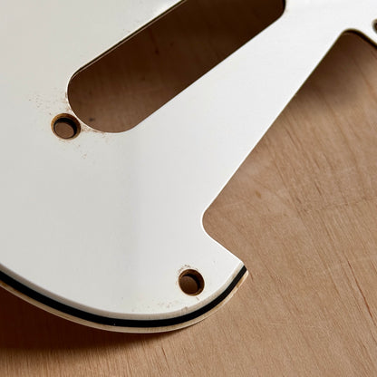 1962 Strat® Pickguard in White Parchment