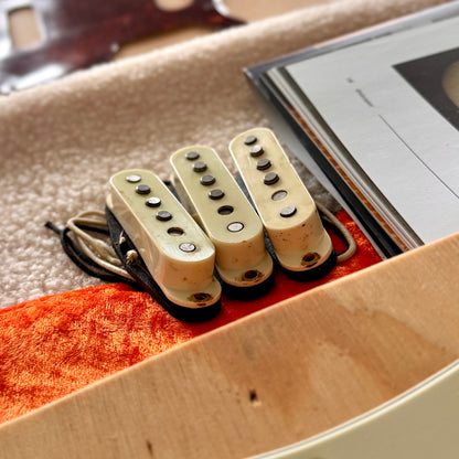 Fender Custom Shop Fat 60's Strat® Pickup Set & Aged Nylon Covers • Custom w/ COA