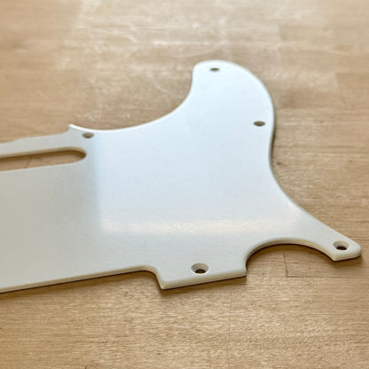 VOS • 1960 Tele® Pickguard in White (Thicker 1 Ply)