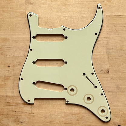 1962 Strat® Pickguard in Mint