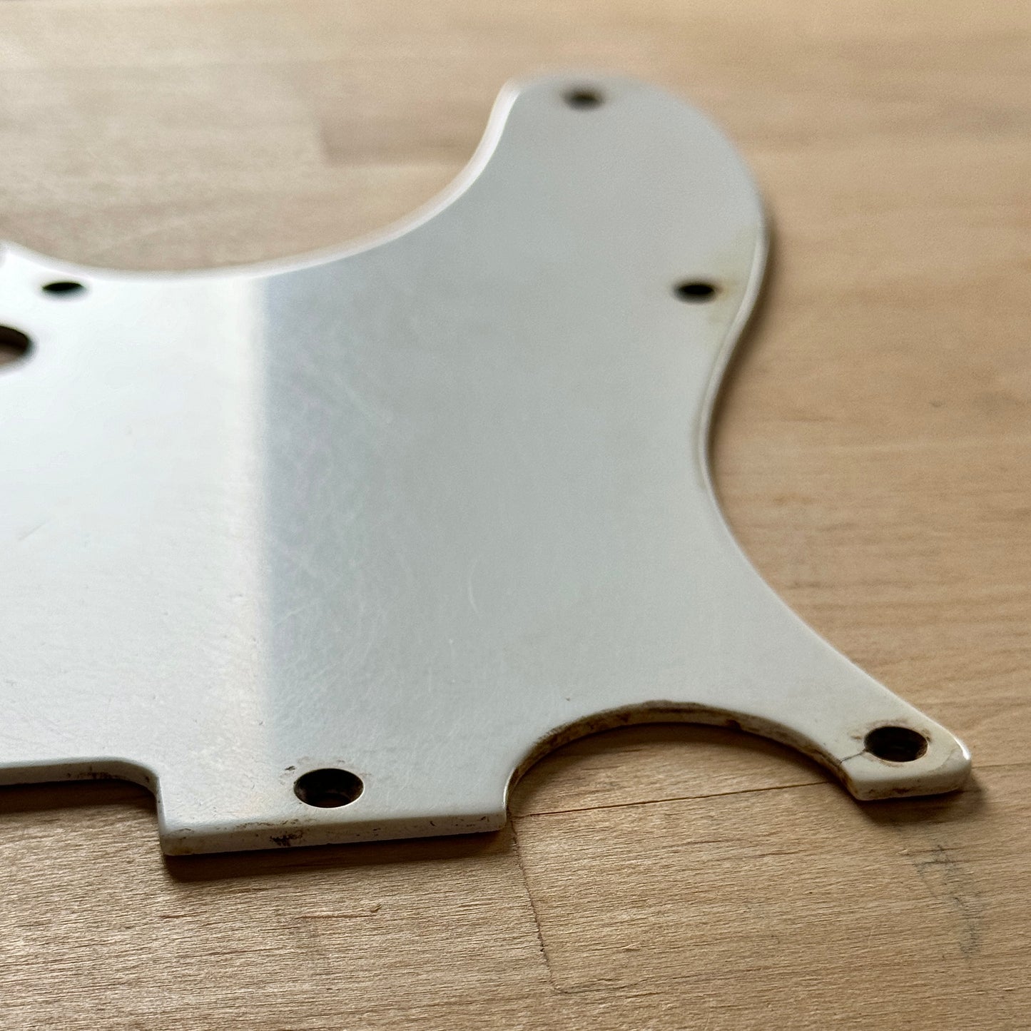 1960 Tele® Pickguard in White (Thicker 1 Ply)