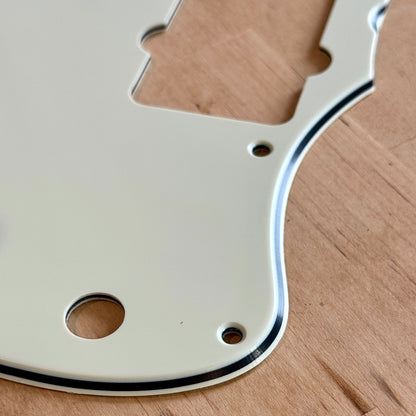 VOS • 1960 Jazzmaster® Pickguard in Mint