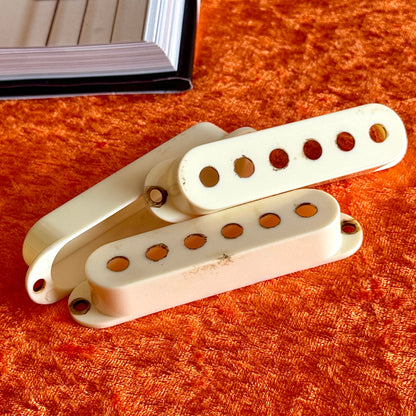 1960's Nylon Pickup Covers for Strat®