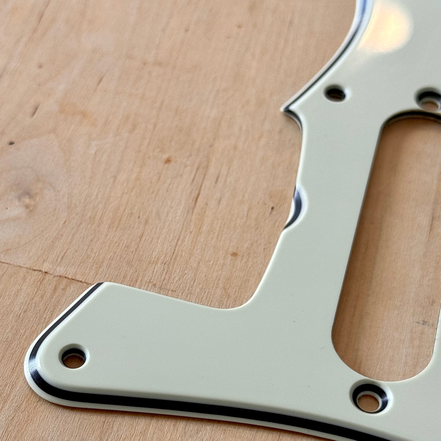 VOS • 1962 Strat Pickguard in Mint