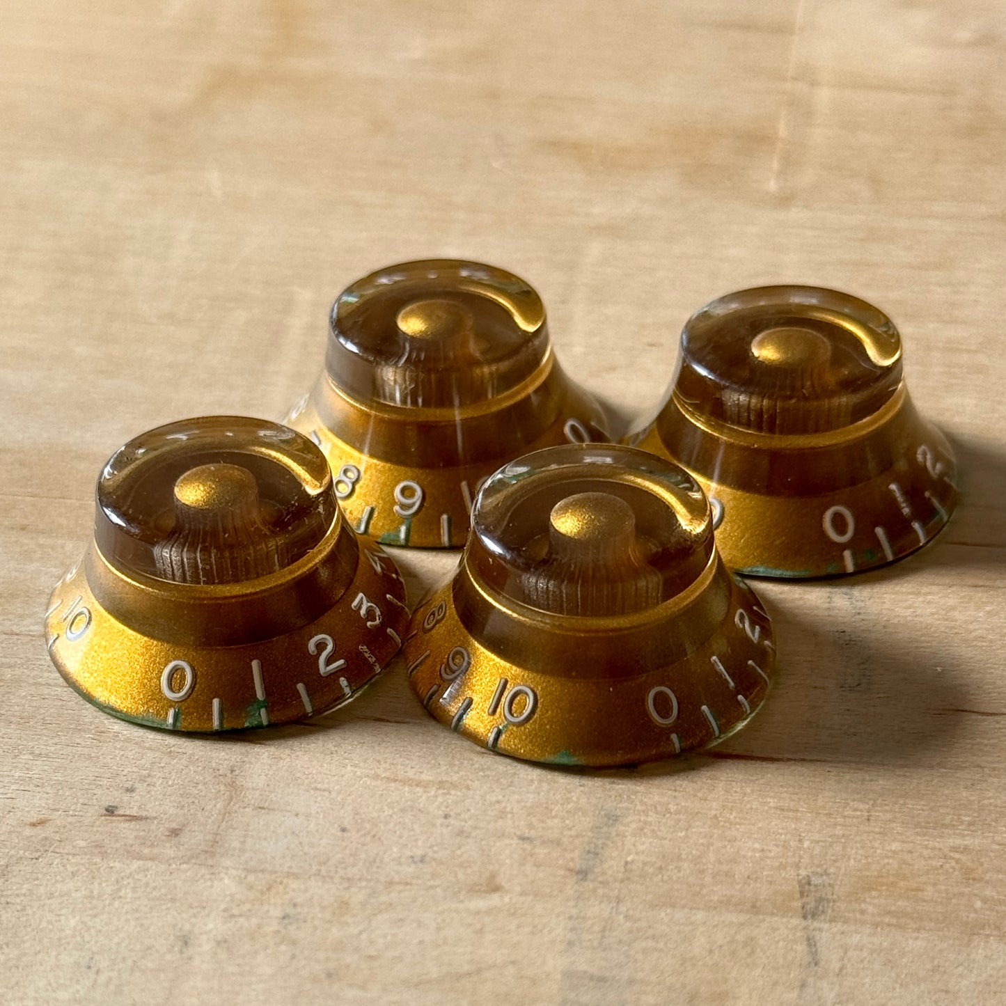 Vintage Bell Knobs (Vintage Gold)