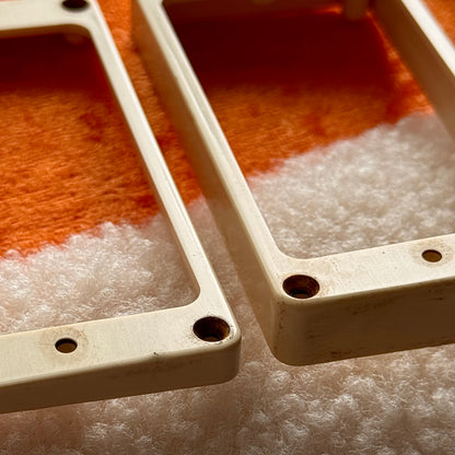 バースト・ブチレート M69 ピックアップリング 1959年製クリーム