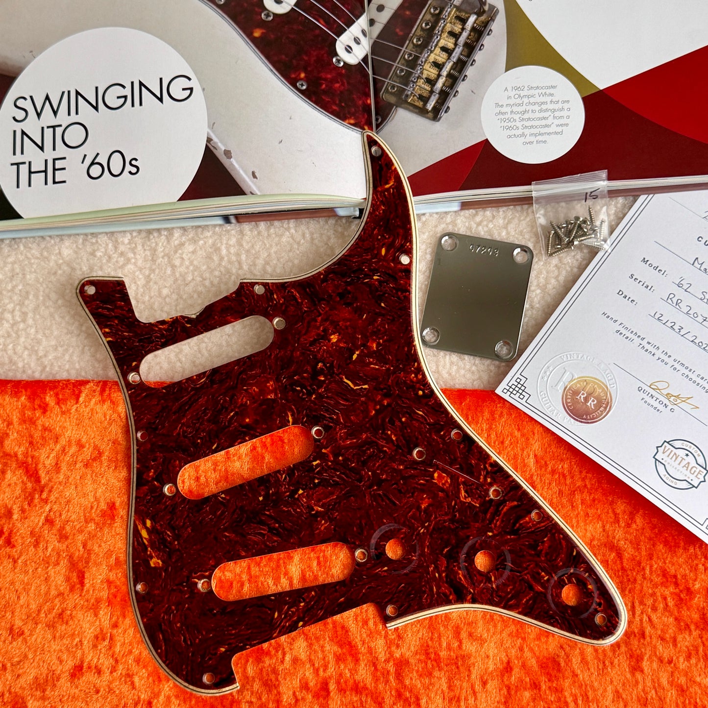 Limited • 1962 Strat® Celluloid Tort Pickguard