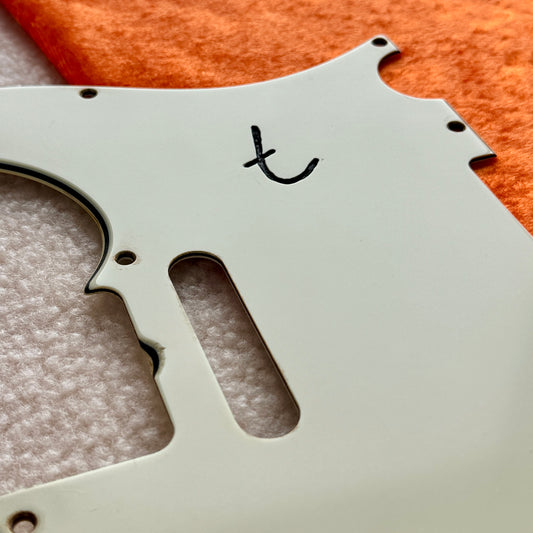 Light Aged • Frusciante "F" Pickguard • B-Stock