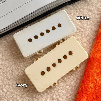 Jazzmaster® Pickup Covers in White